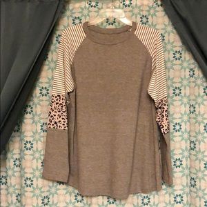 New, long sleeve top